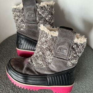 Sorel Grey Wool Waterproof Snow Boots